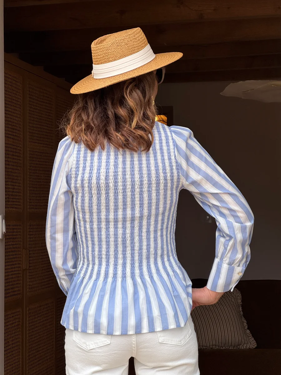 Top manche longue cintré avec volant rayures blanche et ciel MILOE – Image 6