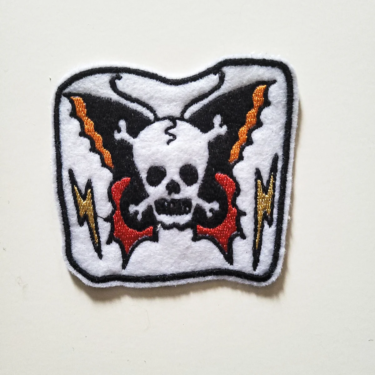 Patch brodé " Butterfly" – Image 8