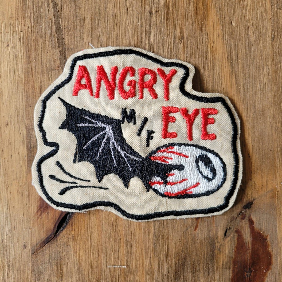 Patch Brodé"Angry eye MF (MOTORCYCLE FAMILY)" EN VIEUX TISSU COTON – Image 4
