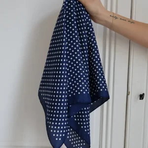 foulard (3 modèles)