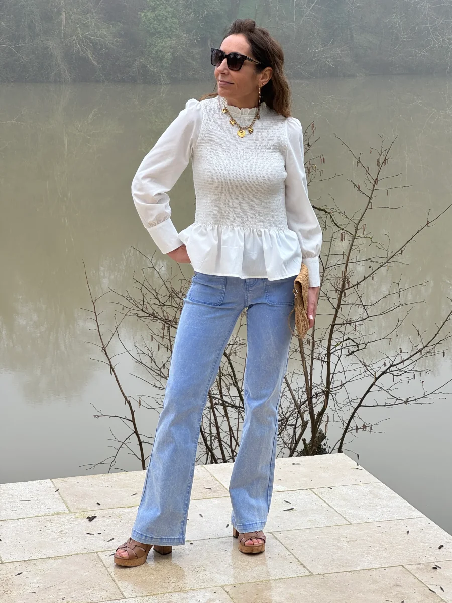 Top manche longue cintré avec volant blanc MILOE – Image 3