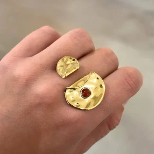 Alma rouge - Bague dorée ouverte