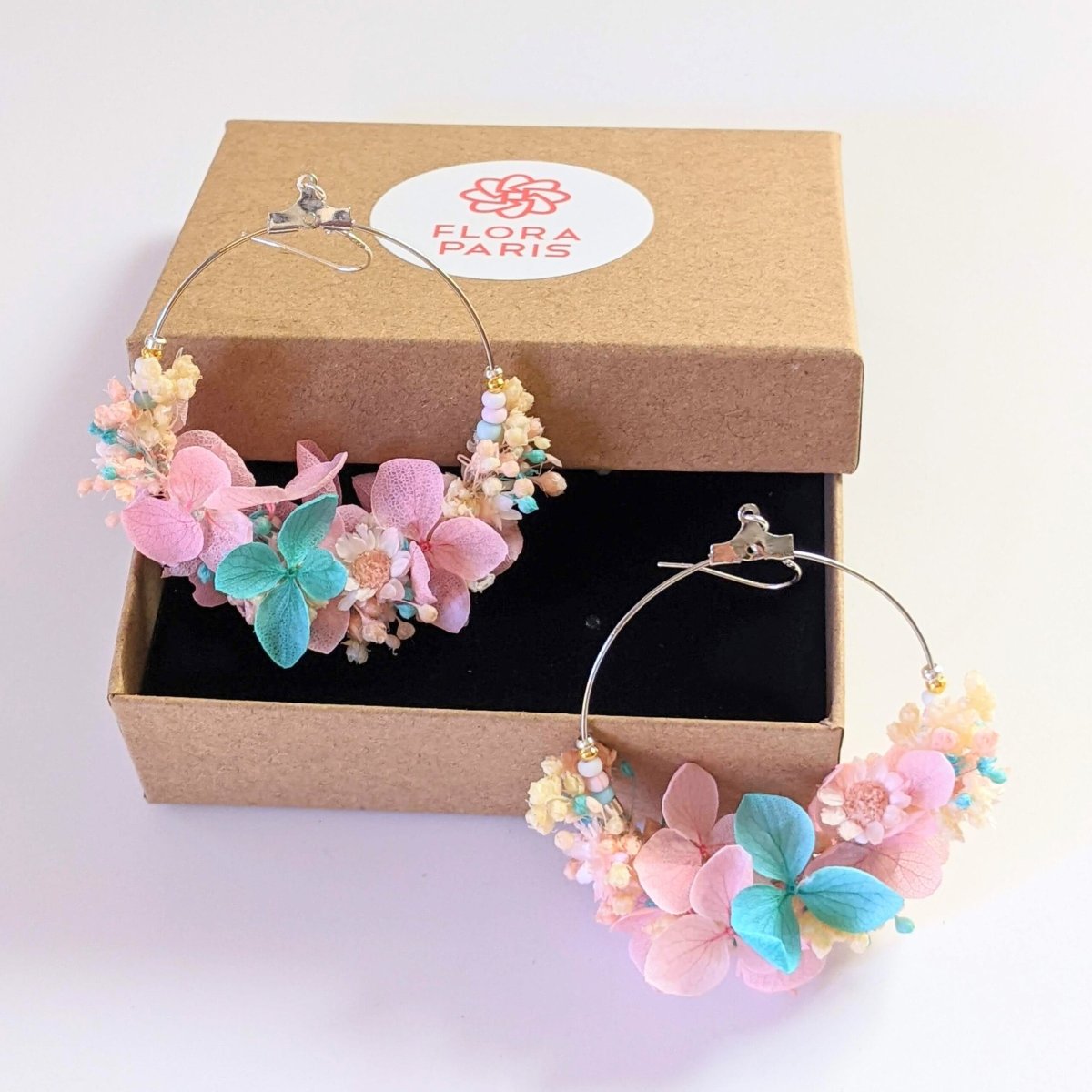 Boucles d’oreilles créoles en fleurs stabilisées & séchées roses, Candy