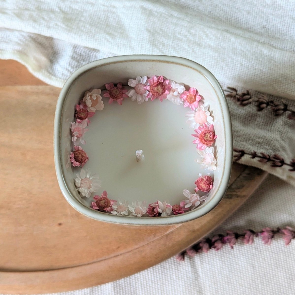 Bougie fleurie parfum gardénia, pivoine, Gloria – Image 4