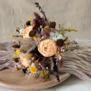 Bouquet de mariée avec renoncule stabilisées & fleurs séchées, Ingrid