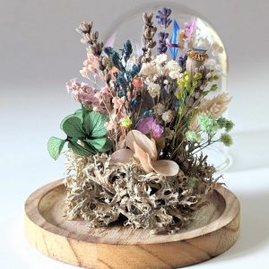 Cloche en verre avec fleurs séchées & fleurs préservées pour décoration d’intérieur peps, Ella