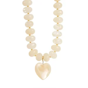 Livia écru - Collier résine coeur