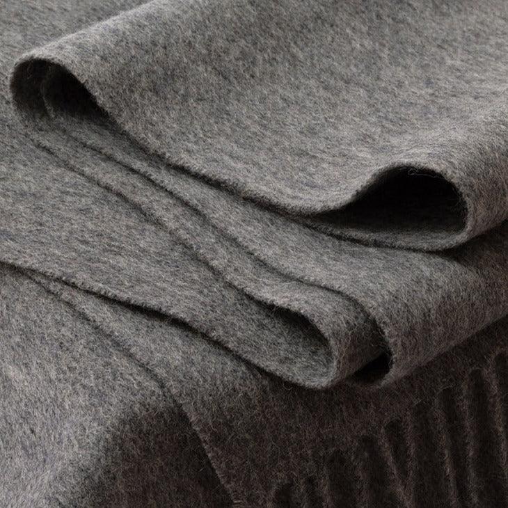 Écharpe longue en laine uni – Image 9