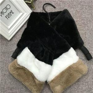 Écharpe tricolore imitation fourrure de lapin