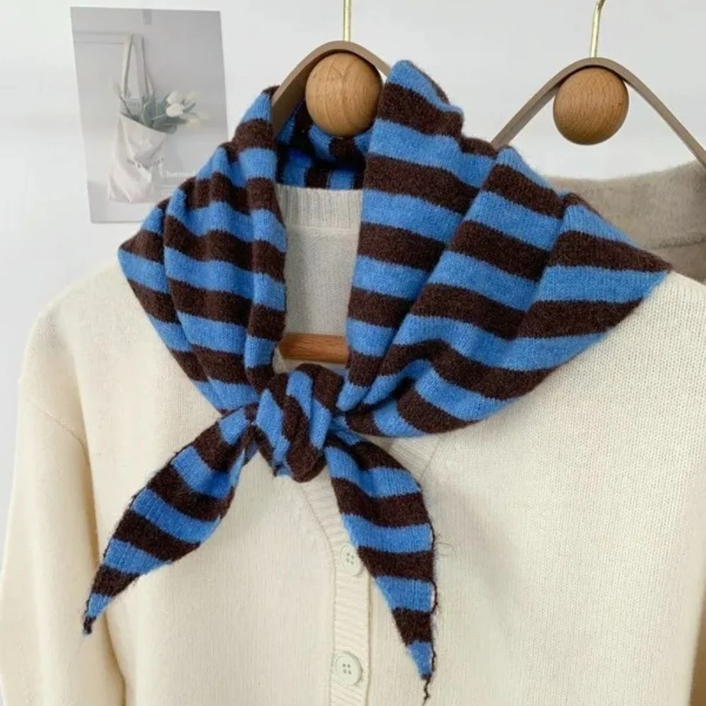 Foulard Tricoté rayée et coloré – Image 3