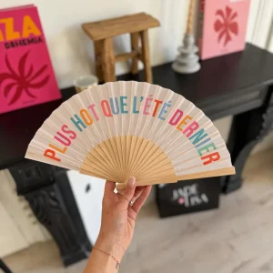 Éventail "Plus hot que l'été dernier"