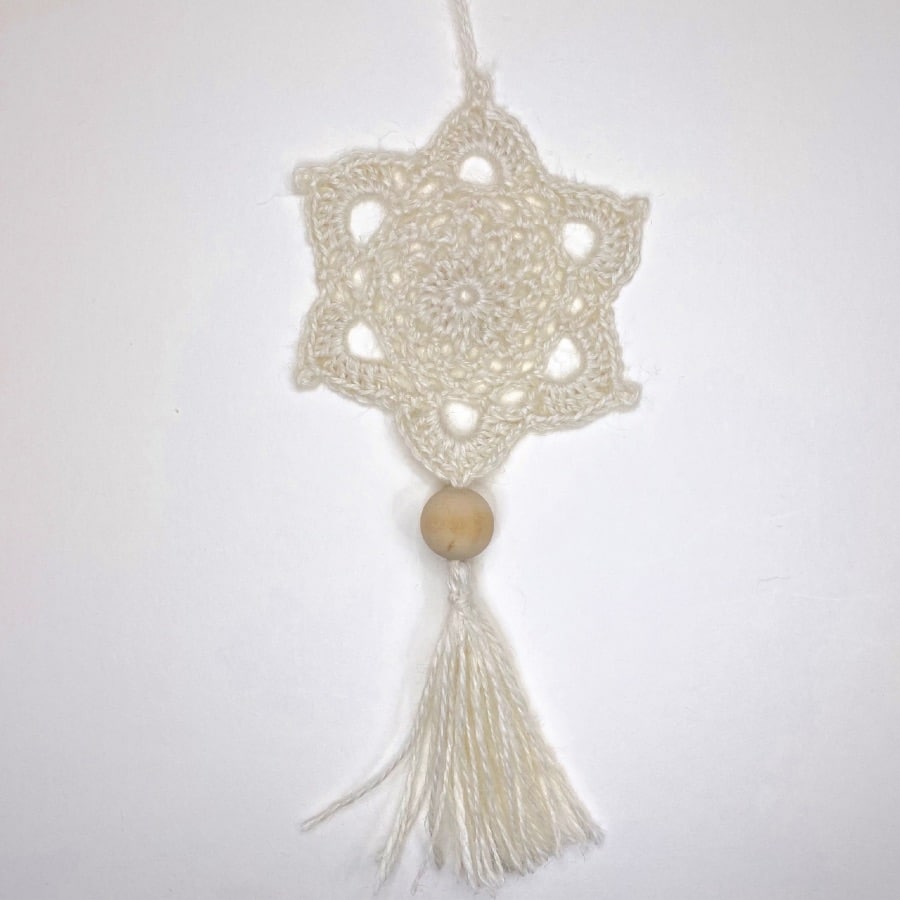 Mandala ou étoile porte-bonheur au crochet DIY – Image 3