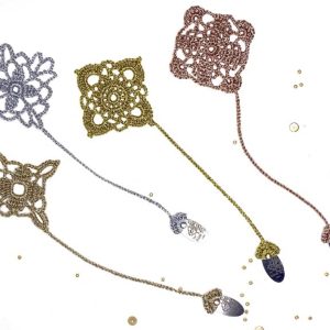 Marque-page étoile en dentelle au crochet