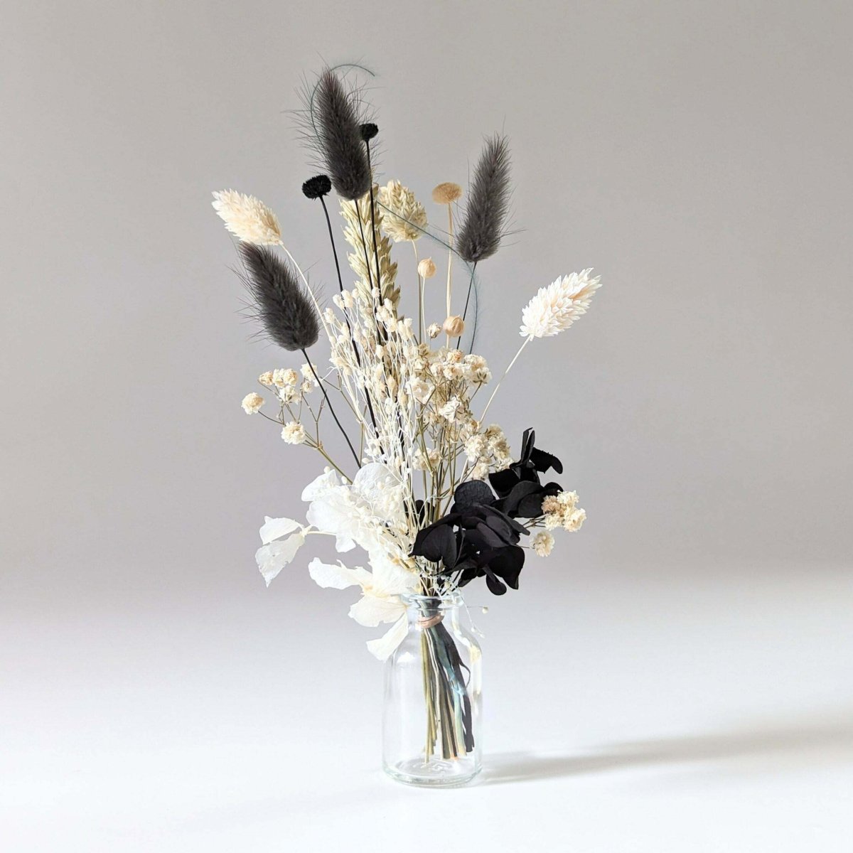 Mini bouquet de fleurs séchées pour décoration de table évènementielle, Chess – Image 3