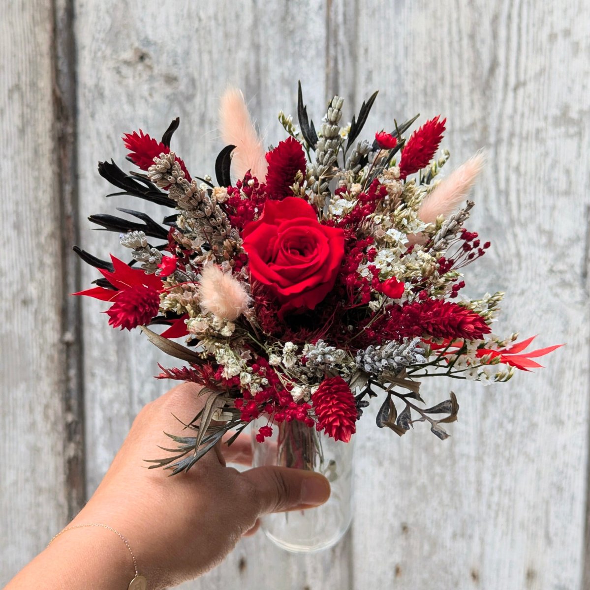 Petit bouquet de fleurs séchées et stabilisées rouges et roses, Darling – Image 5