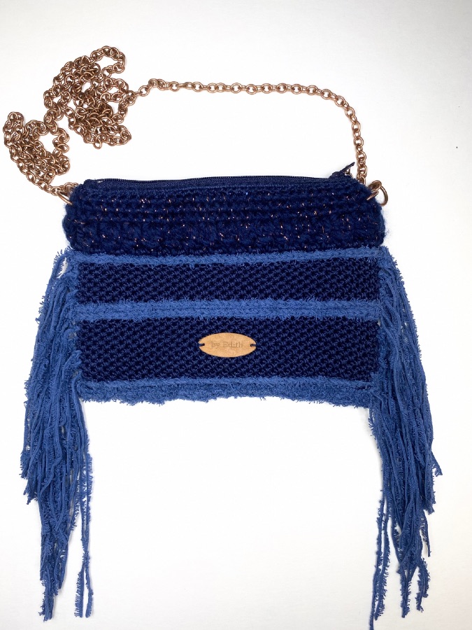 Pochette bleu pour téléphone au crochet – Image 7