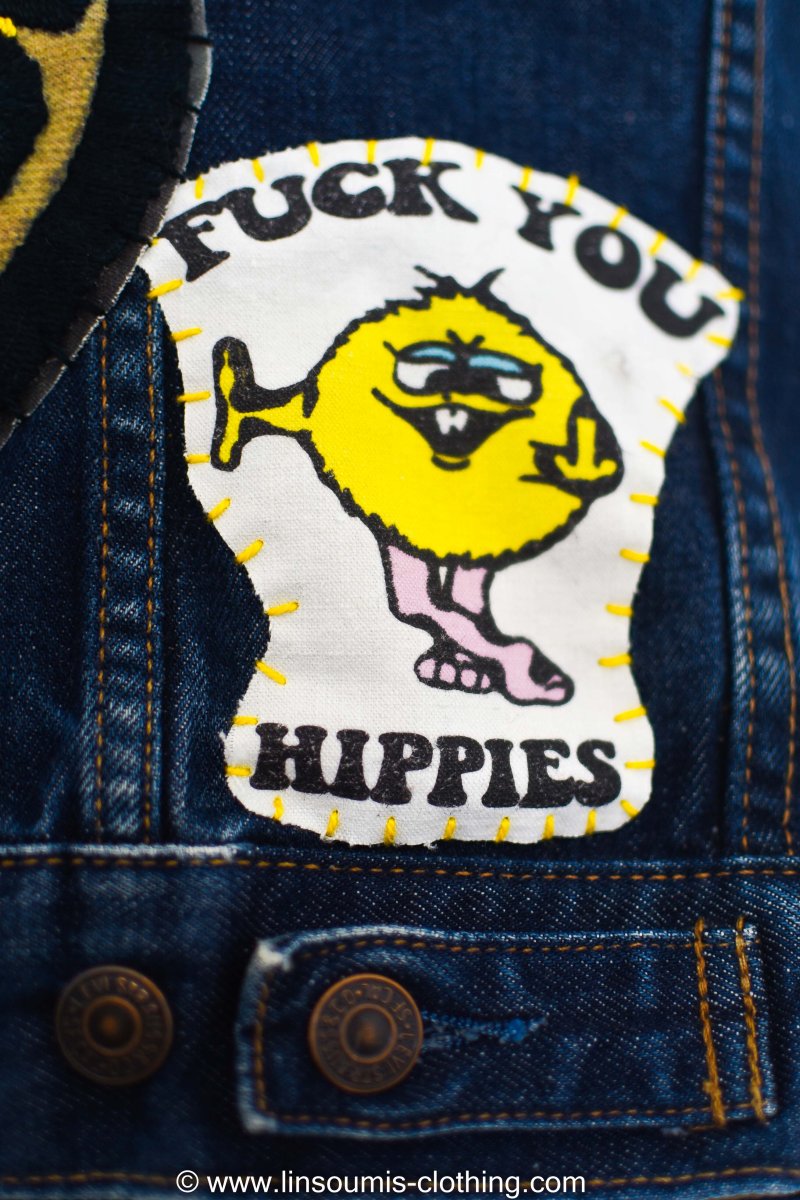 2nd version "Behind bars" chainstitched by hand Levi's Jacket/ Veste levis vintage brodée main et patchée – Image 5