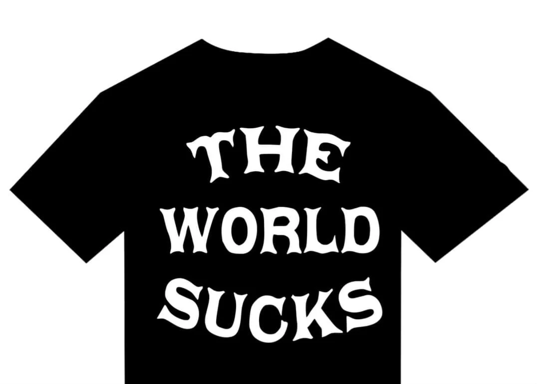 T-shirt "The World Sucks" – Image 4