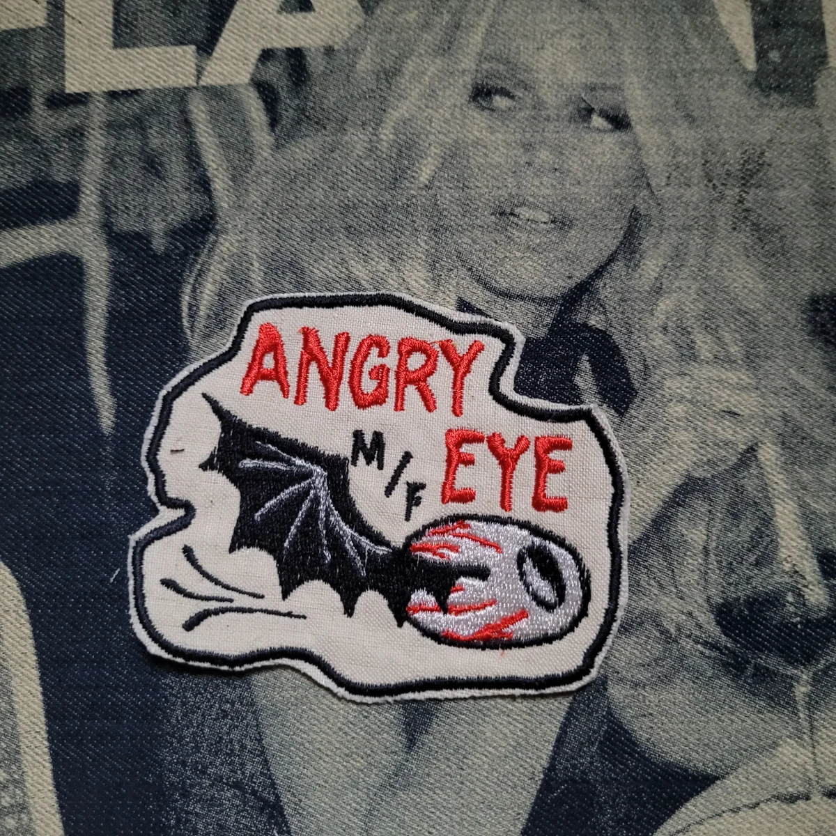 Patch Brodé"Angry eye MF (MOTORCYCLE FAMILY)" EN VIEUX TISSU COTON – Image 7