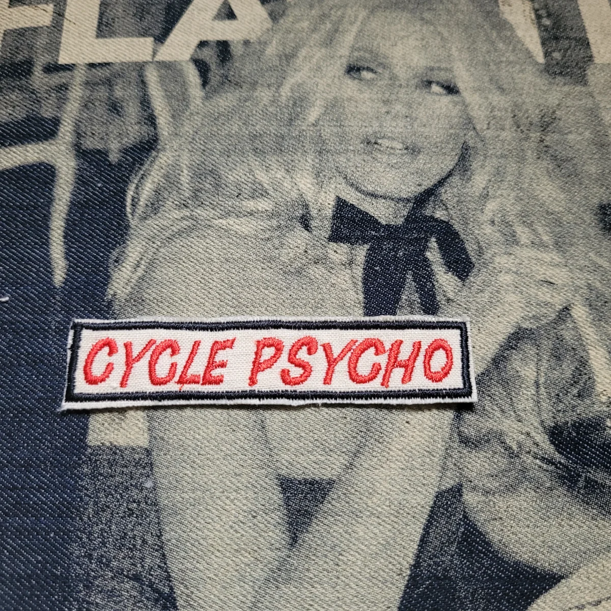 Patch brodé rare "Cycle Pscho " SUR VIEUX TISSU COTON – Image 5