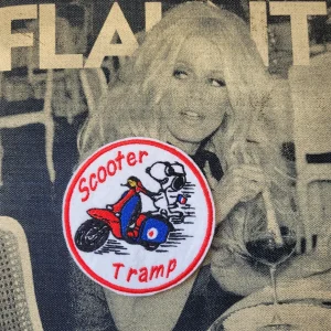 Patch Brodé Snoopy "Scooter Tramp"