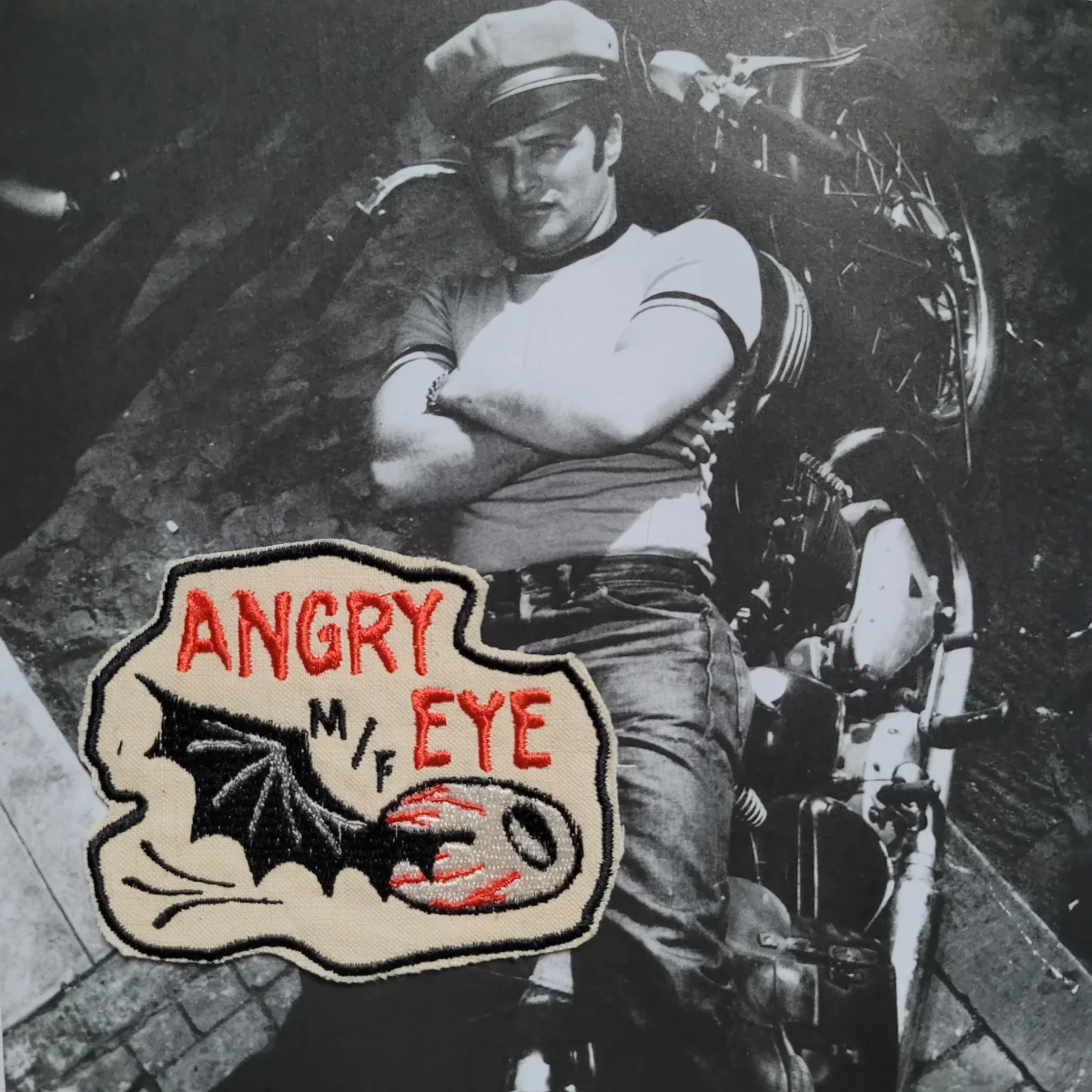 Patch Brodé"Angry eye MF (MOTORCYCLE FAMILY)" EN VIEUX TISSU COTON – Image 2