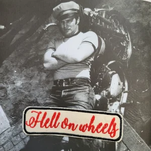 Patch Brodé "Hell on wheels" Perfect on your cut EN COTON
