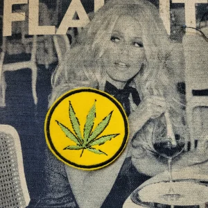 Patch Brodé  "Canabis"