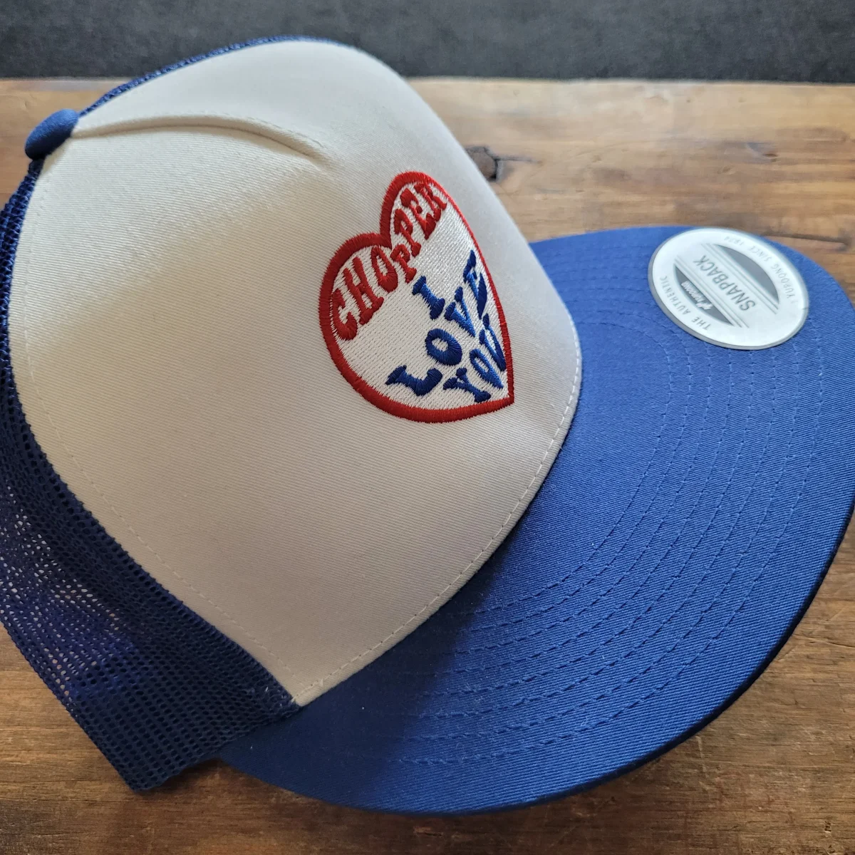 Trucker Cap Brodée "CHOPPER I LOVE YOU" Version Fond Blanc / Bleu – Image 5