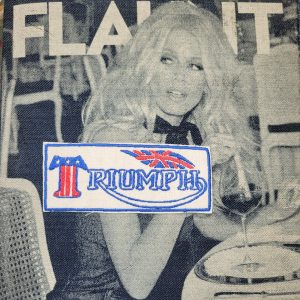 Patch Brodé "Triumph vintage" 2eme version rectangle bleu EN VIEUX TISSU COTON