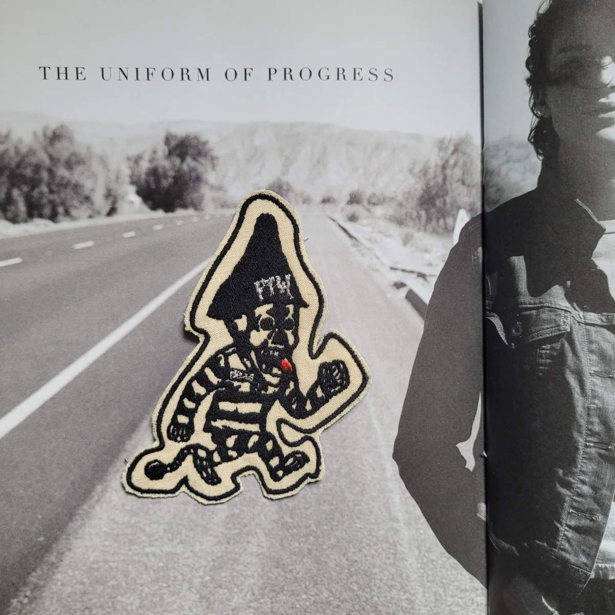 Patch Brodé "Prisonnier weirdo FTW" EN VIEUX TISSU COTON – Image 7