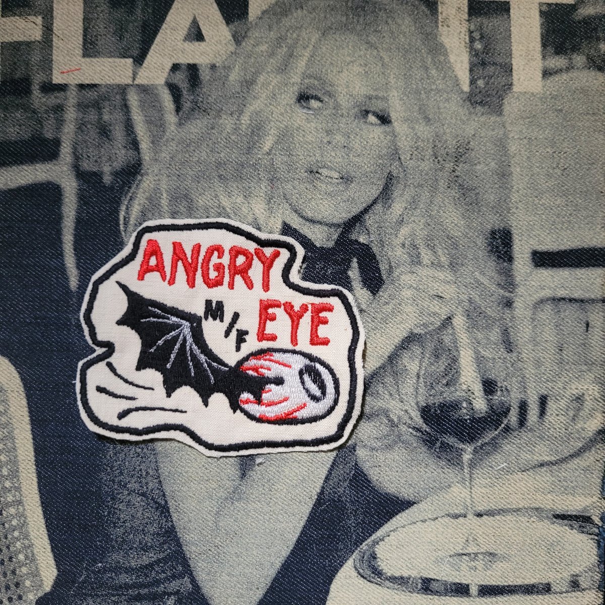 Patch Brodé"Angry eye MF (MOTORCYCLE FAMILY)" EN VIEUX TISSU COTON – Image 5