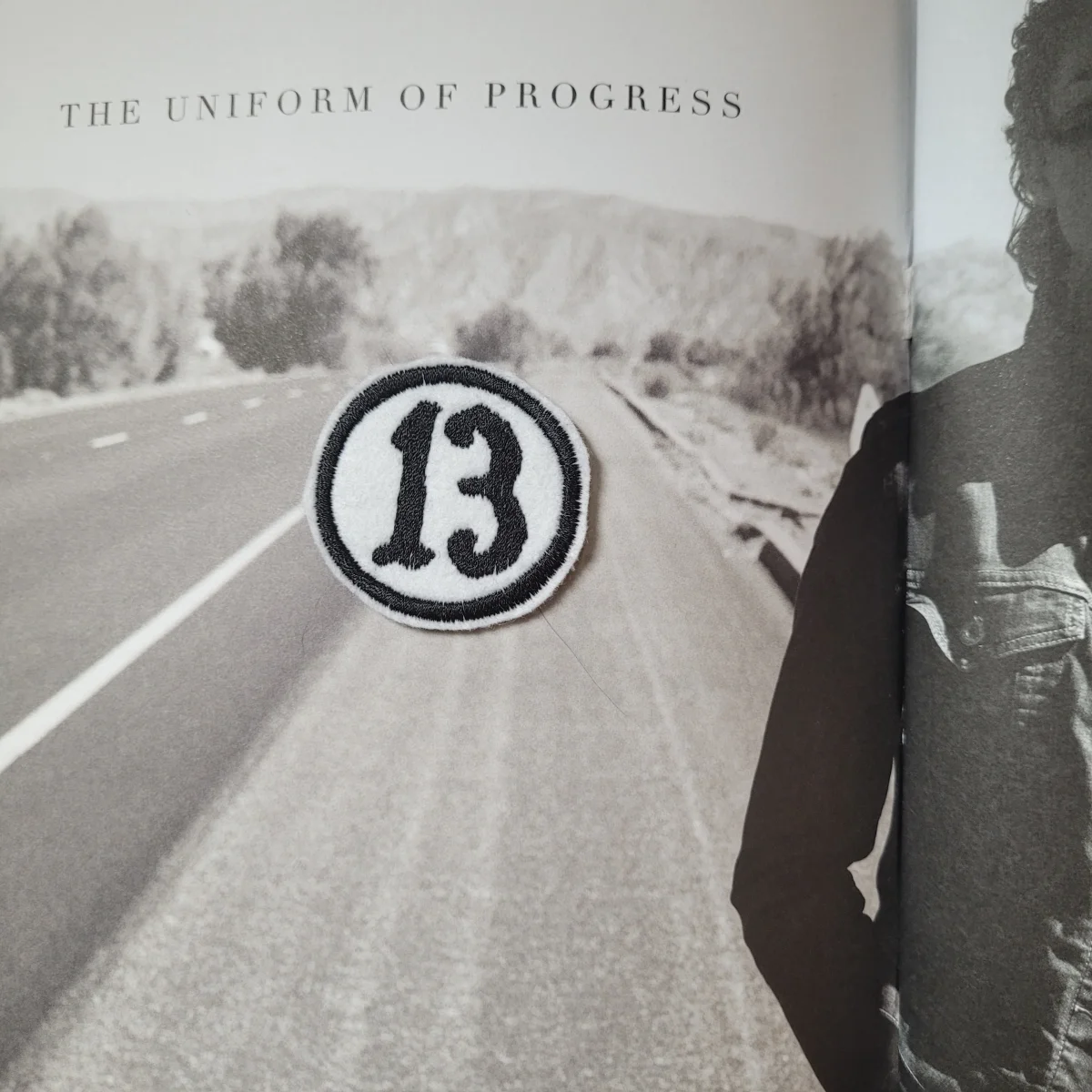 Patch Brodé "13" ROND ( Petit Modele Fond Blanc) – Image 6