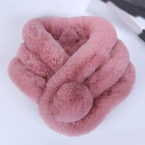 Snood fausse fourrure uni avec pompon