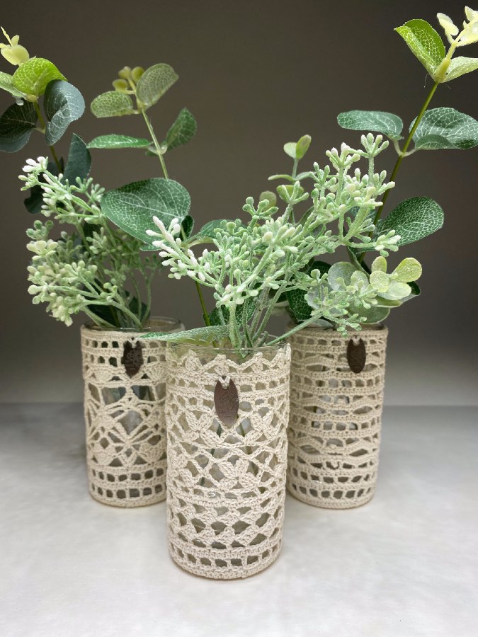 Petit vase à poser en dentelle au crochet – Image 9